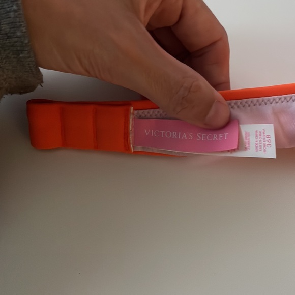 Victoria’s Secret Pink & Orange Strapless Bikini Top - Picture 7 of 7